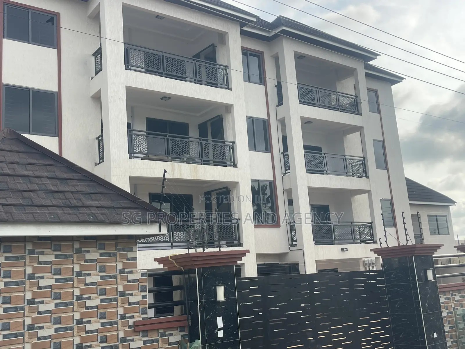 2bdrm Apartment in Sakumono for rent in Sakumono