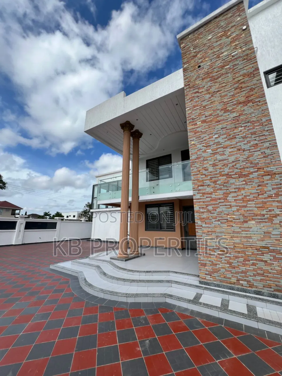 5bdrm Mansion in Kb Properties, East Legon for sale in East Legon