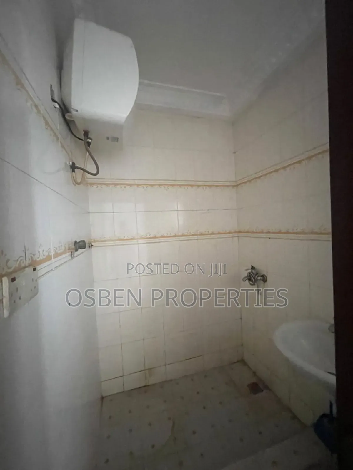 3bdrm House in Osben Properties, Spintex for rent in Spintex