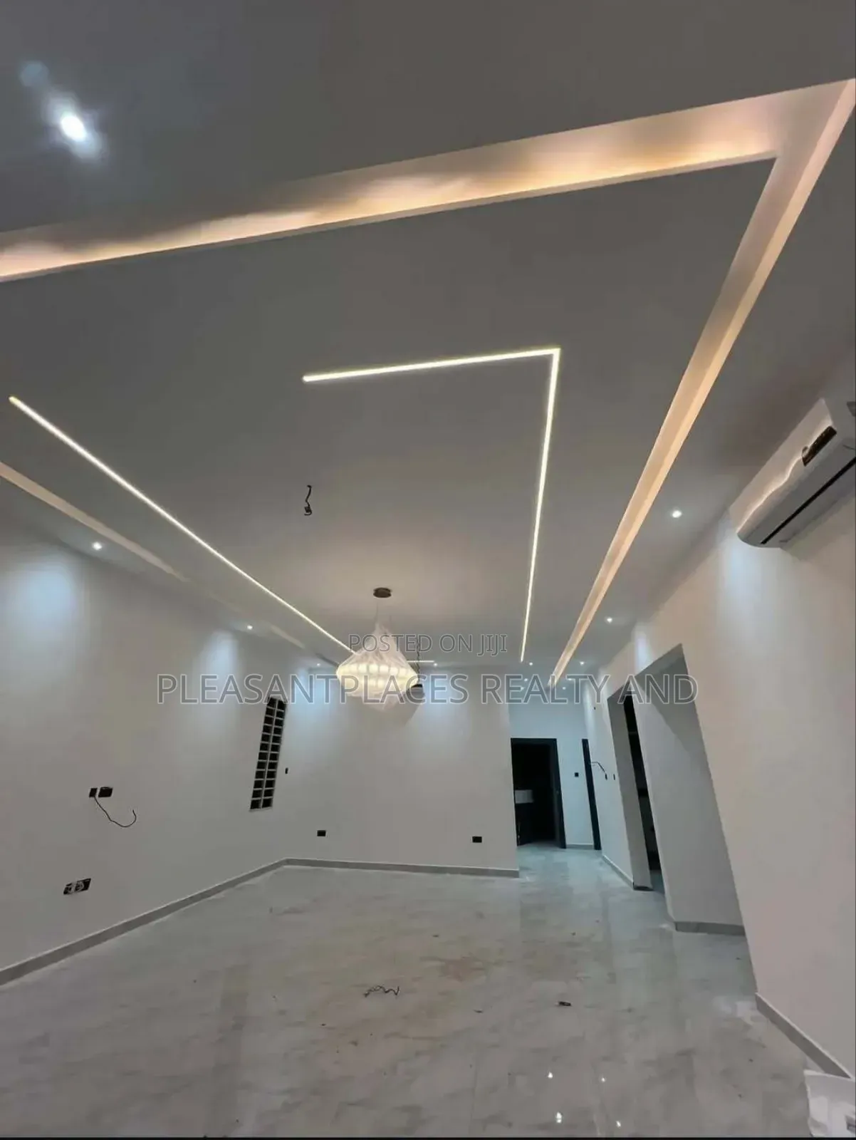 3bdrm House in Pleasantplaces, East Legon for sale in East Legon