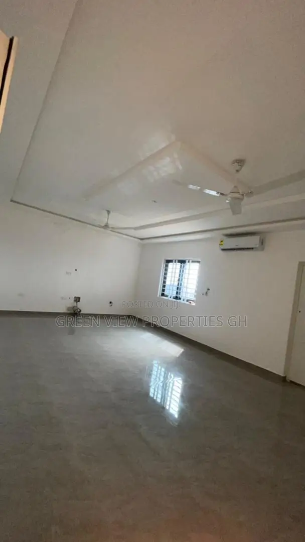 3bdrm Apartment in West Hills Mall Area for rent in West Hills Mall Area