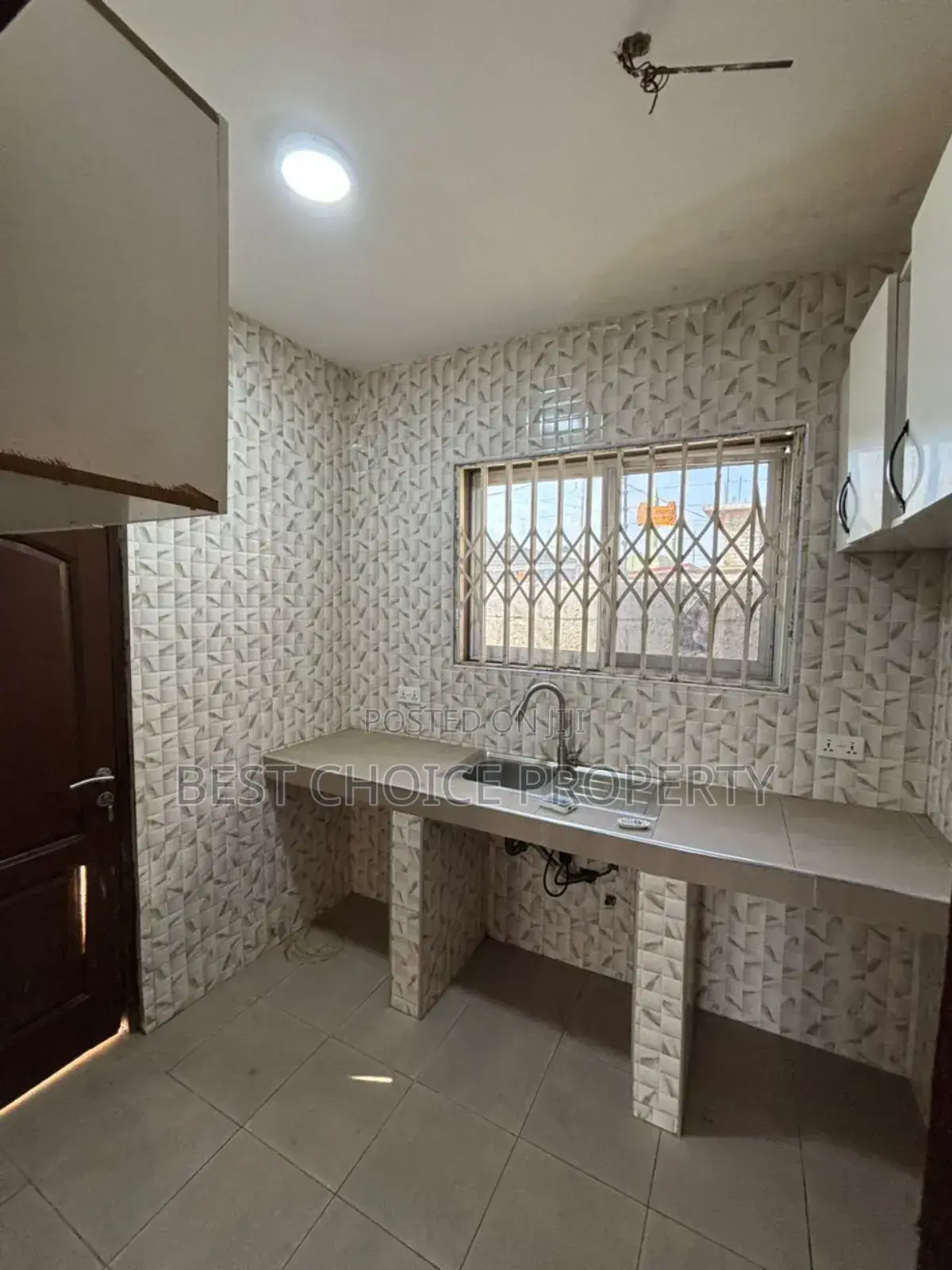 Two Bedroom Apartment for Rent at Lakeside Estate in Lake Side Estate