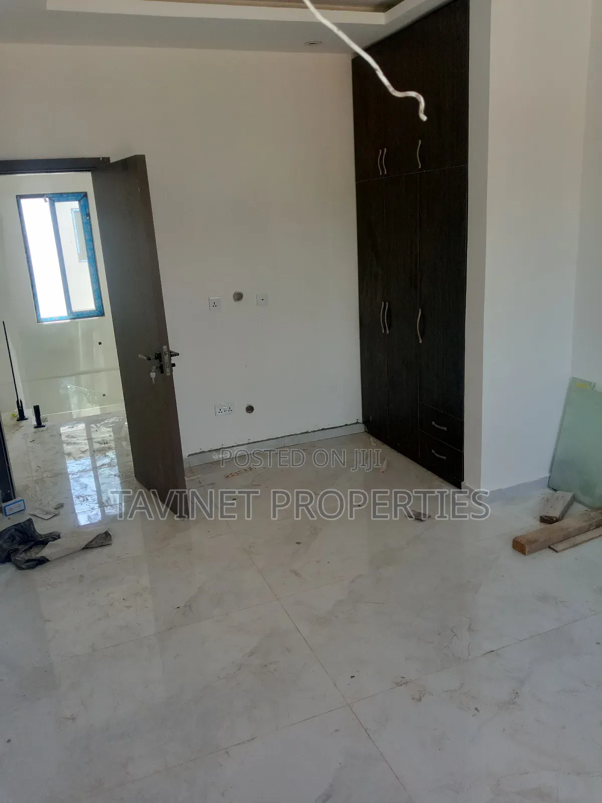 3bdrm Townhouse/Terrace in Ashaley Botwe for sale in Ashaley Botwe