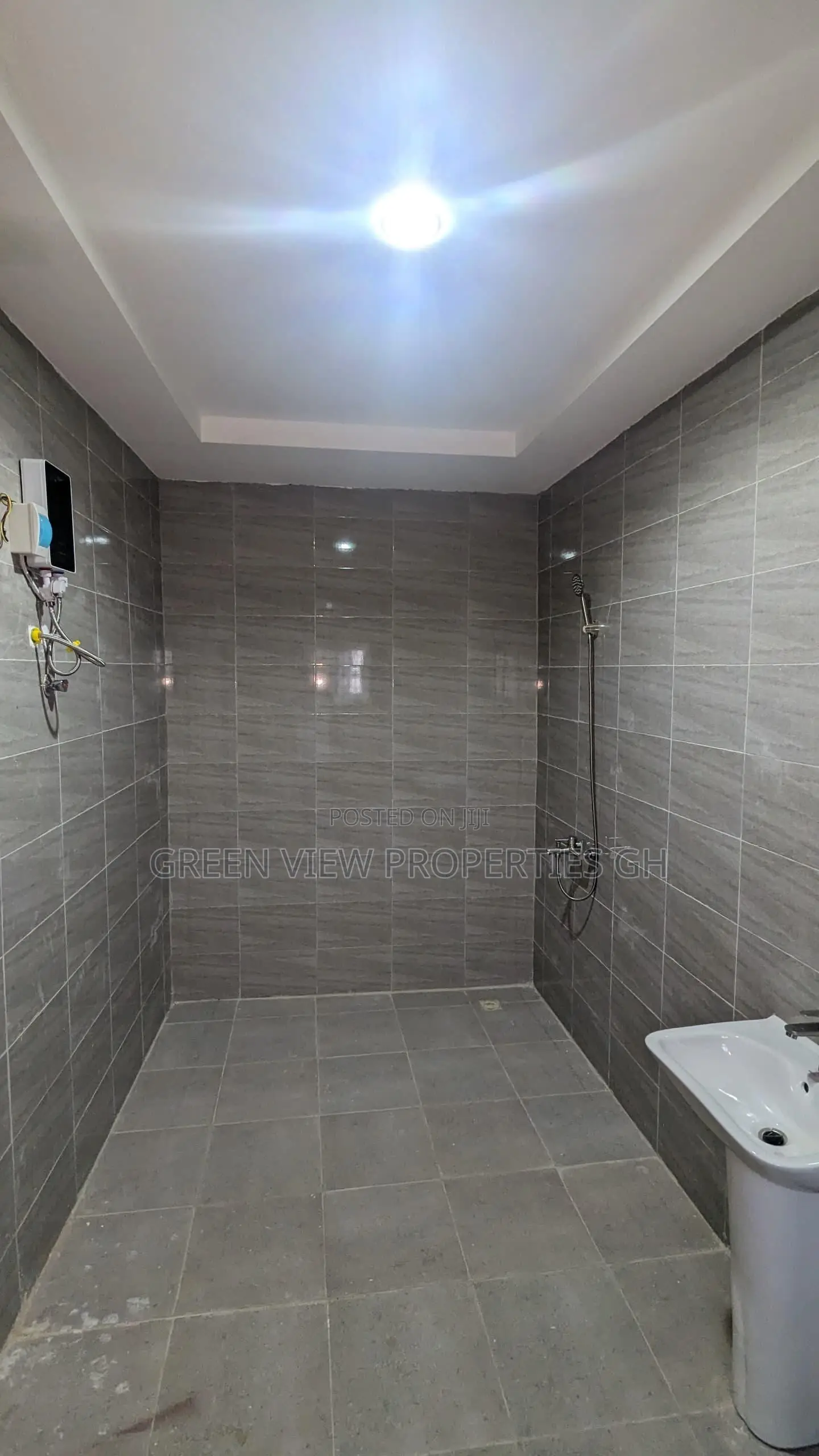 4bdrm Duplex in Kwabenya for rent in Kwabenya