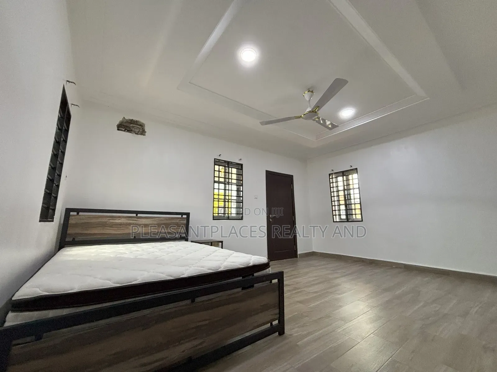 4bdrm Duplex in Pleasantplaces, Ashomang Estate for rent in Ashomang Estate