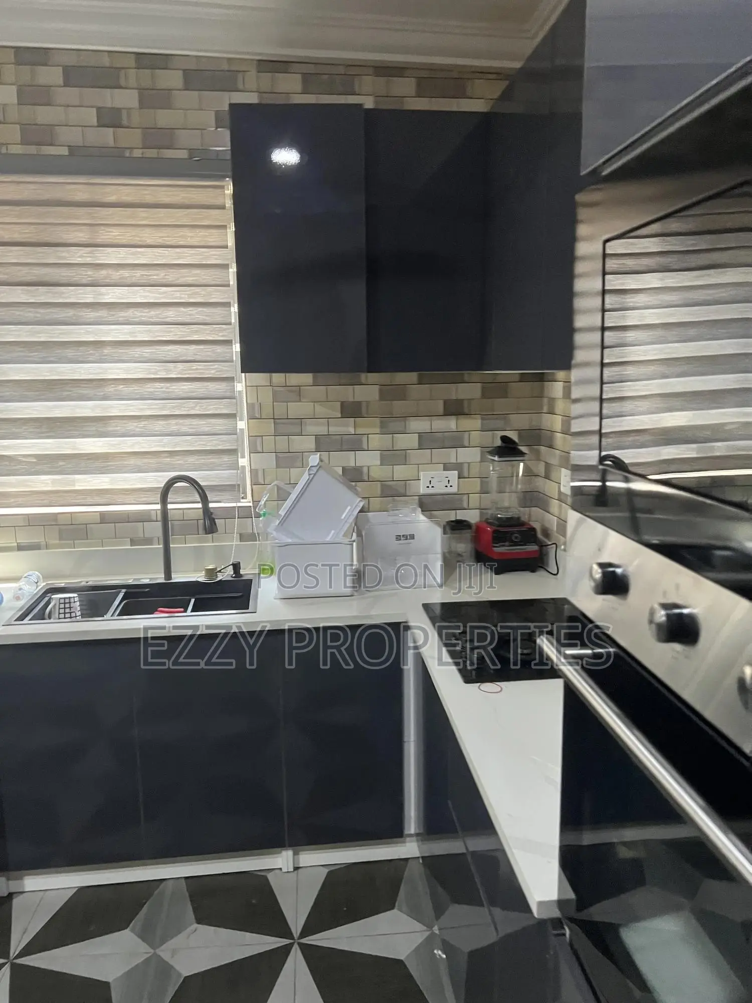 4bdrm House in Amrahia Regimanuel, Ga East Municipal for sale in Ga East Municipal