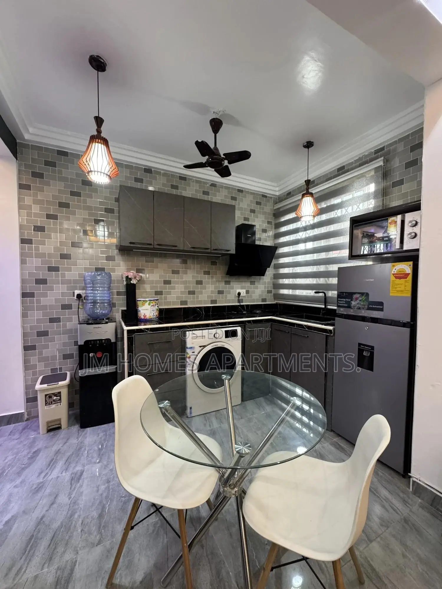 Daily Short Stay – Modern 2 Bedroom Apartment, Tema Comm 25 in Community 25
