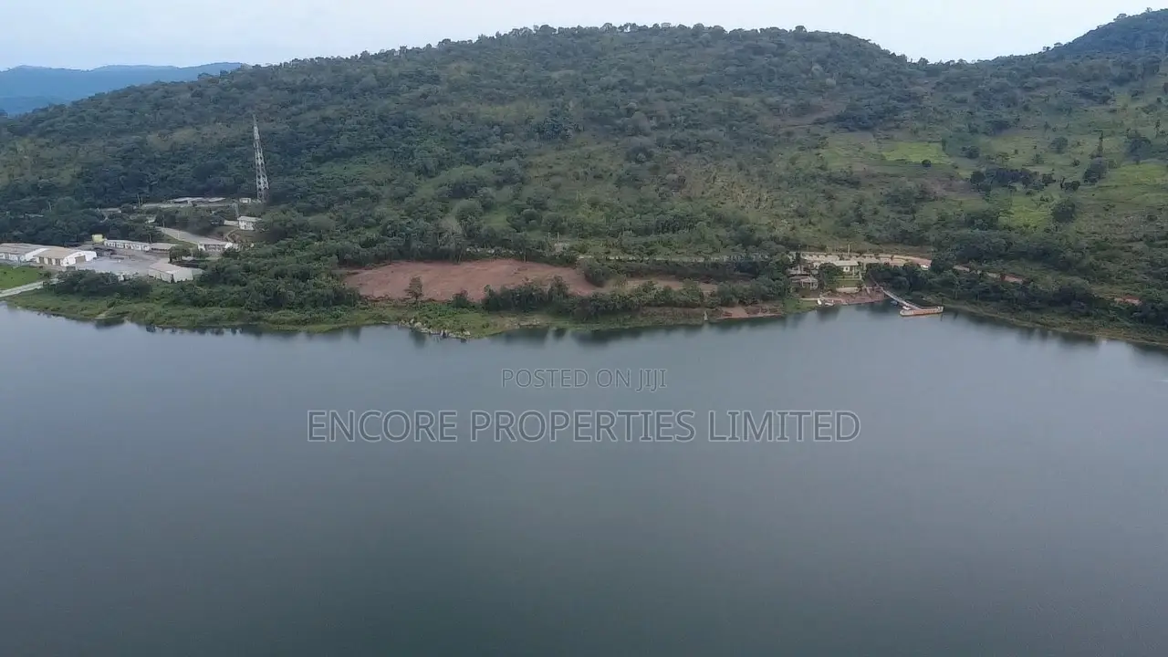 Lakeside Land Inside Akosombo in Asuogyaman