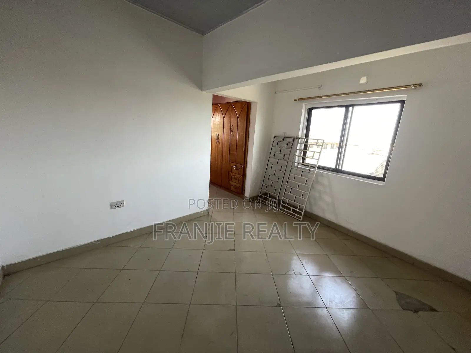 2bdrm Apartment in Franjie Realty, North Kaneshie for rent in North Kaneshie