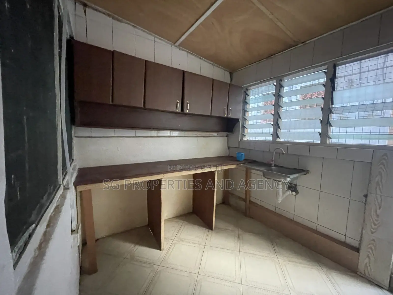 1bdrm Apartment in Batsonaa, Accra Metropolitan for rent in Accra Metropolitan