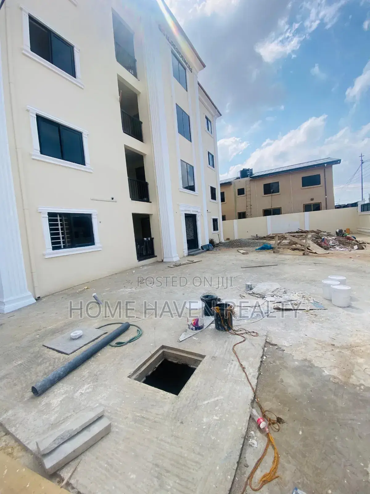 3bdrm Apartment in Akweteyman for rent in Akweteyman