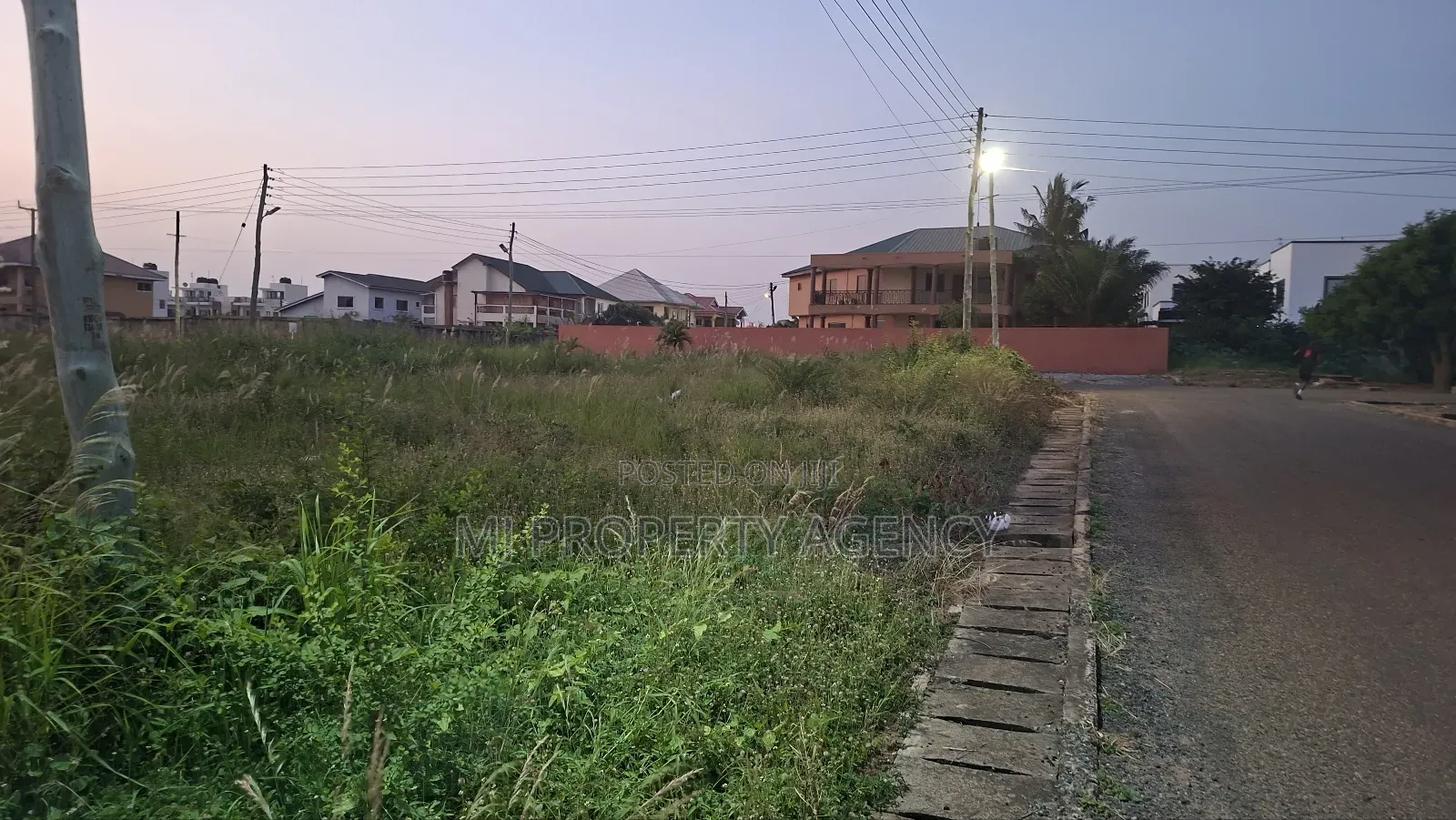 7 Acres Residential Plots at Community 25 HFC Estate in Community 25