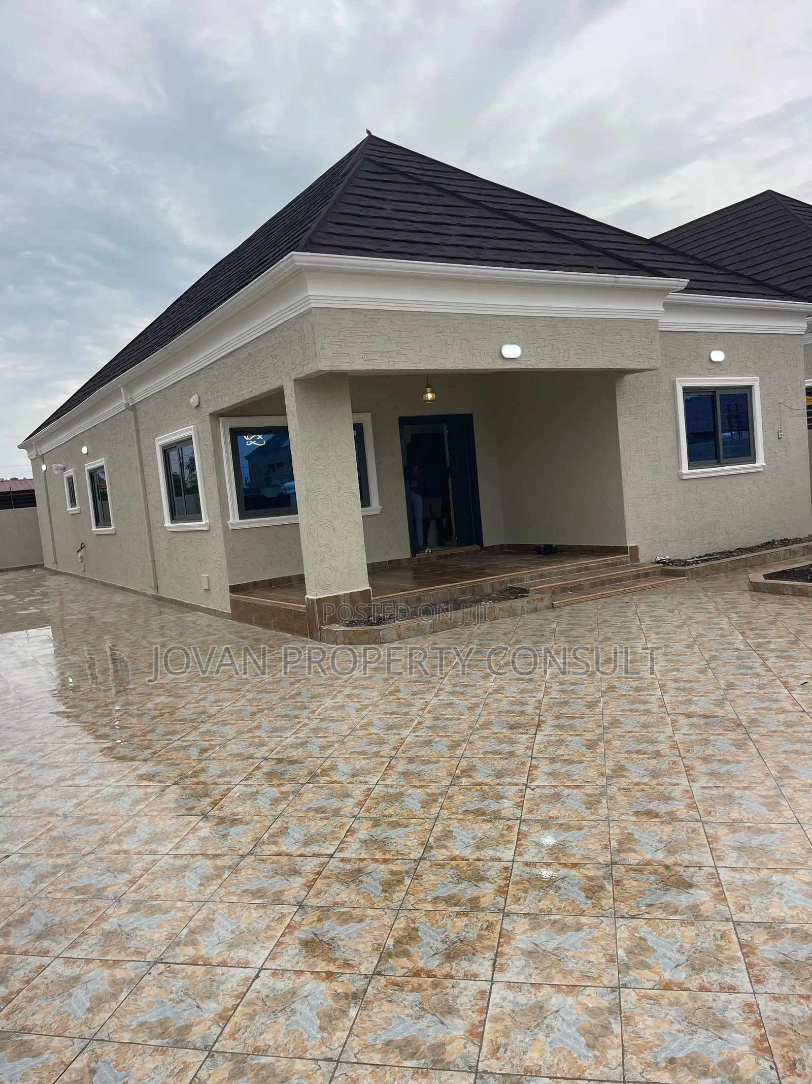 3bdrm House in Ablekuma Odumasi, Ga West Municipal for sale in Ga West Municipal