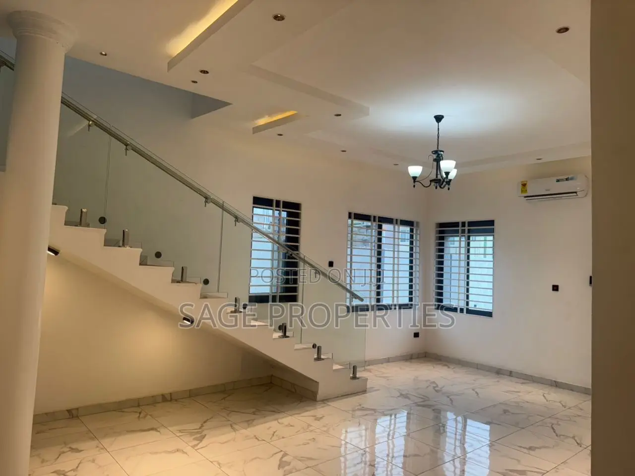 4bdrm House in American House for sale in American House