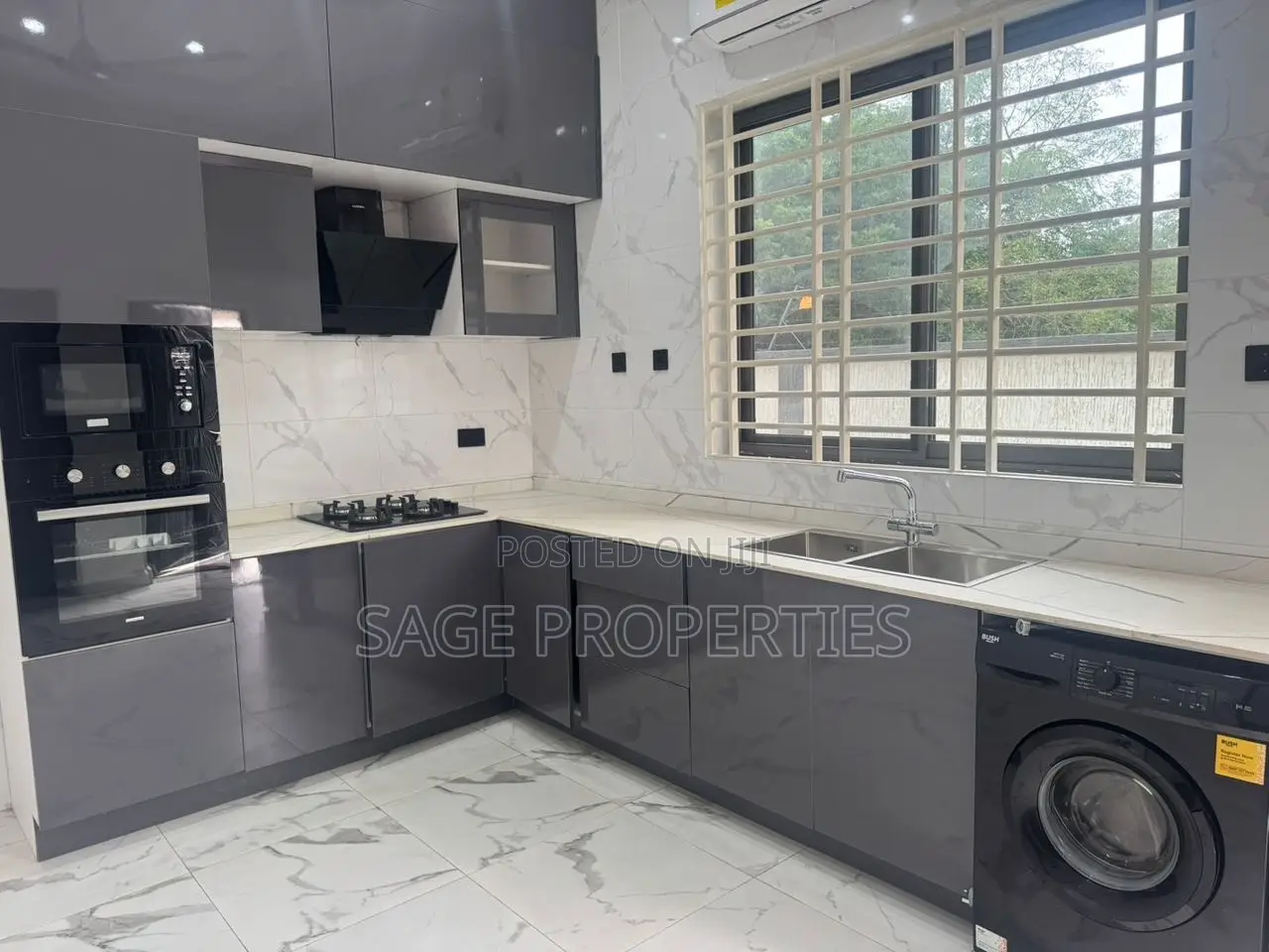 4bdrm House in American House for sale in American House