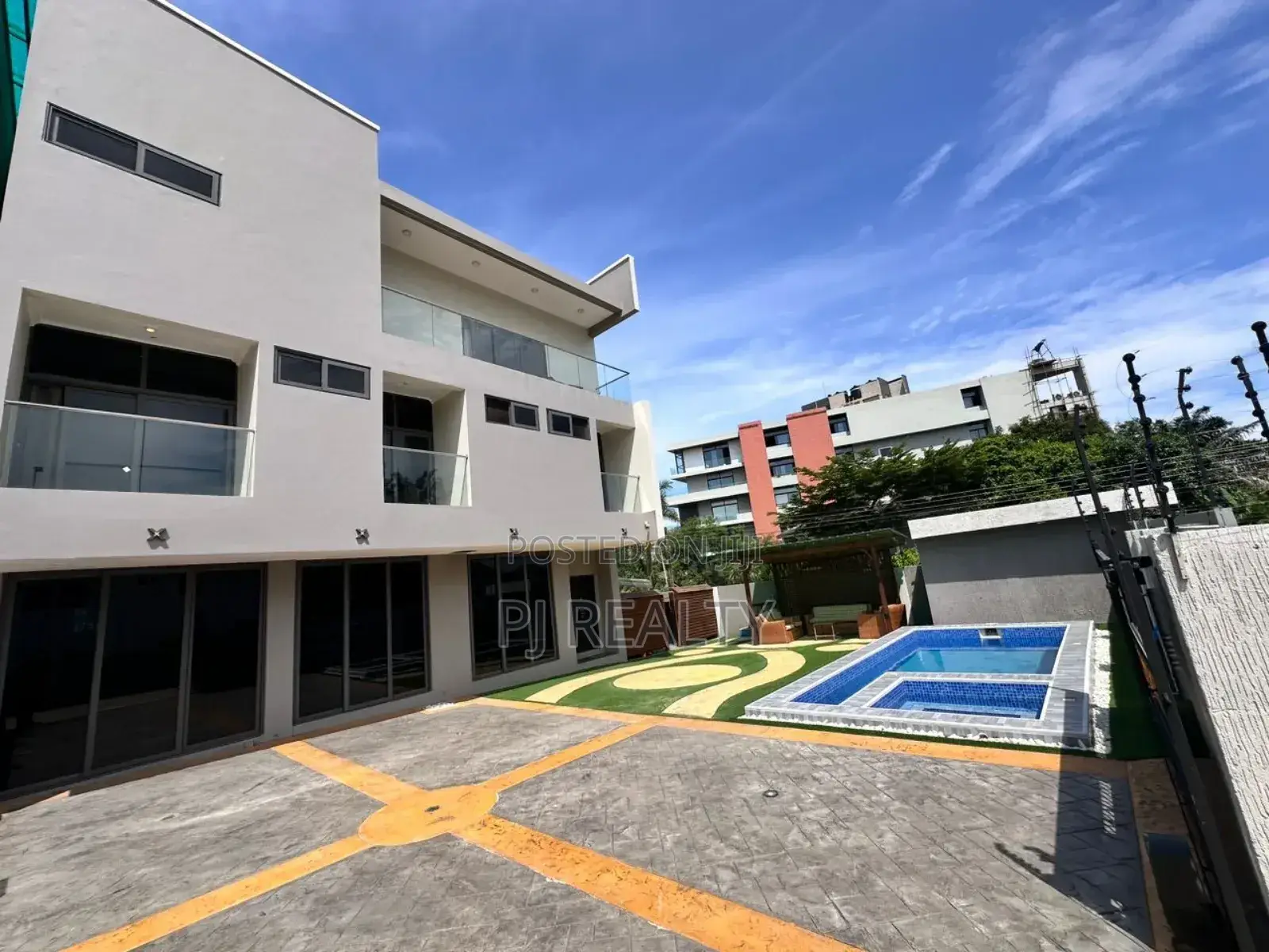Furnished 4bdrm House in Accra Metropolitan for rent in Accra Metropolitan