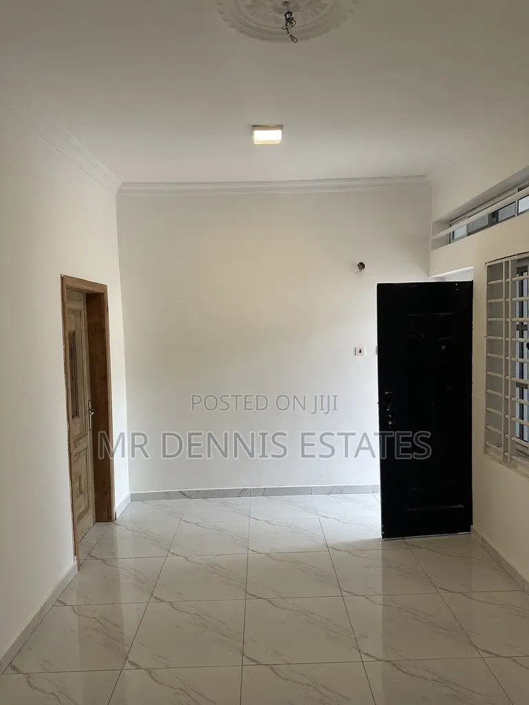 1bdrm Room & Parlour in Westhills Mall for rent in West Hills Mall Area