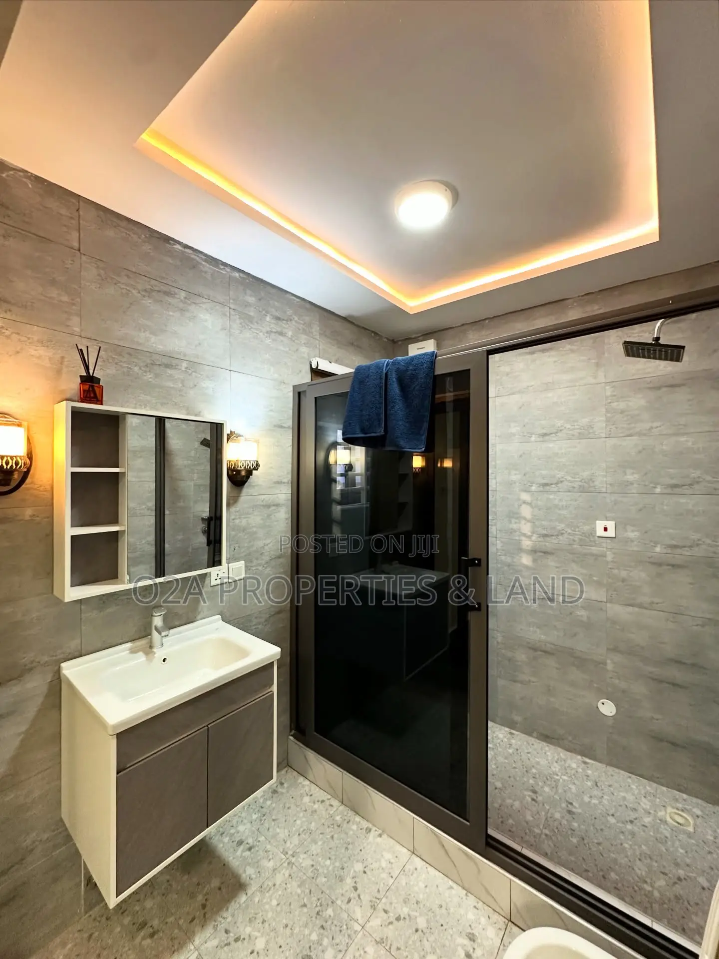 Furnished 3bdrm House in Lakeside Estate for sale in Lake Side Estate