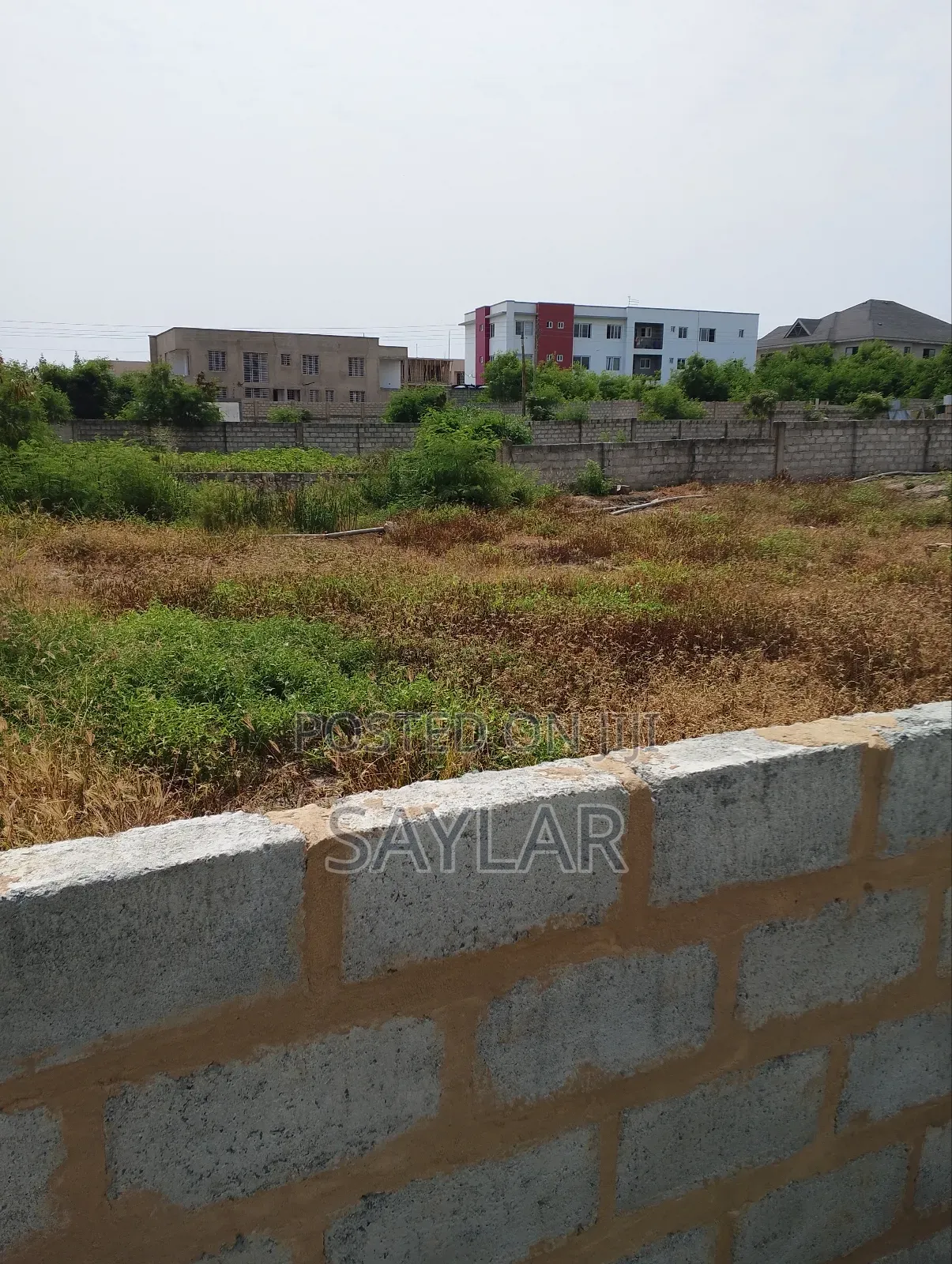 A Half Plot Fully Fenced at Celebrity Golf Course Area Sakomono in Tema Metropolitan
