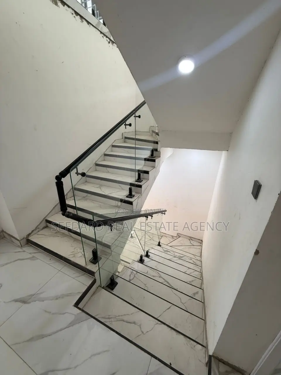 5bdrm Duplex in Lartebiokorshie for rent in Lartebiokorshie