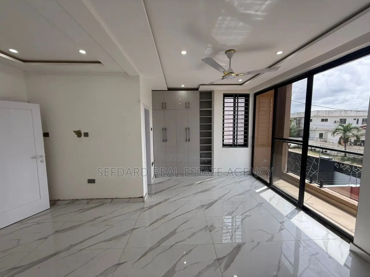 5bdrm Duplex in Lartebiokorshie for rent in Lartebiokorshie