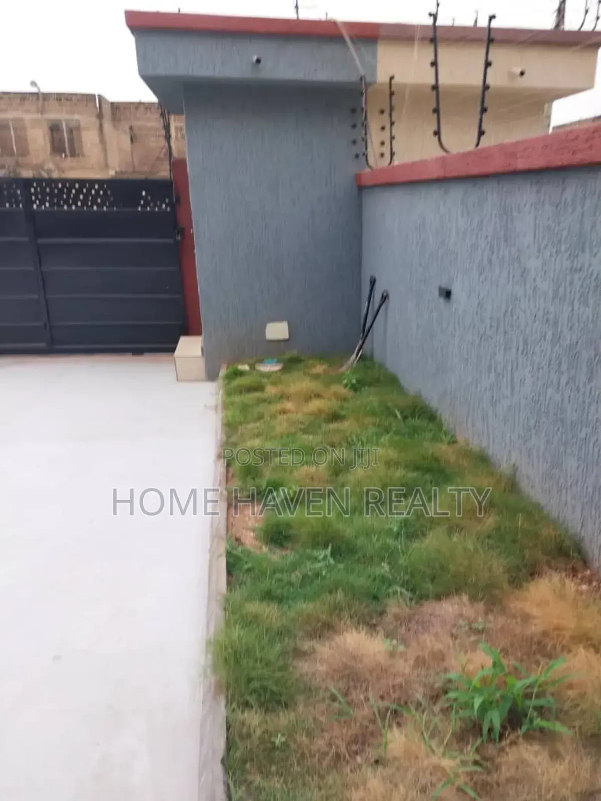 4bdrm House in Westland for sale in West Legon