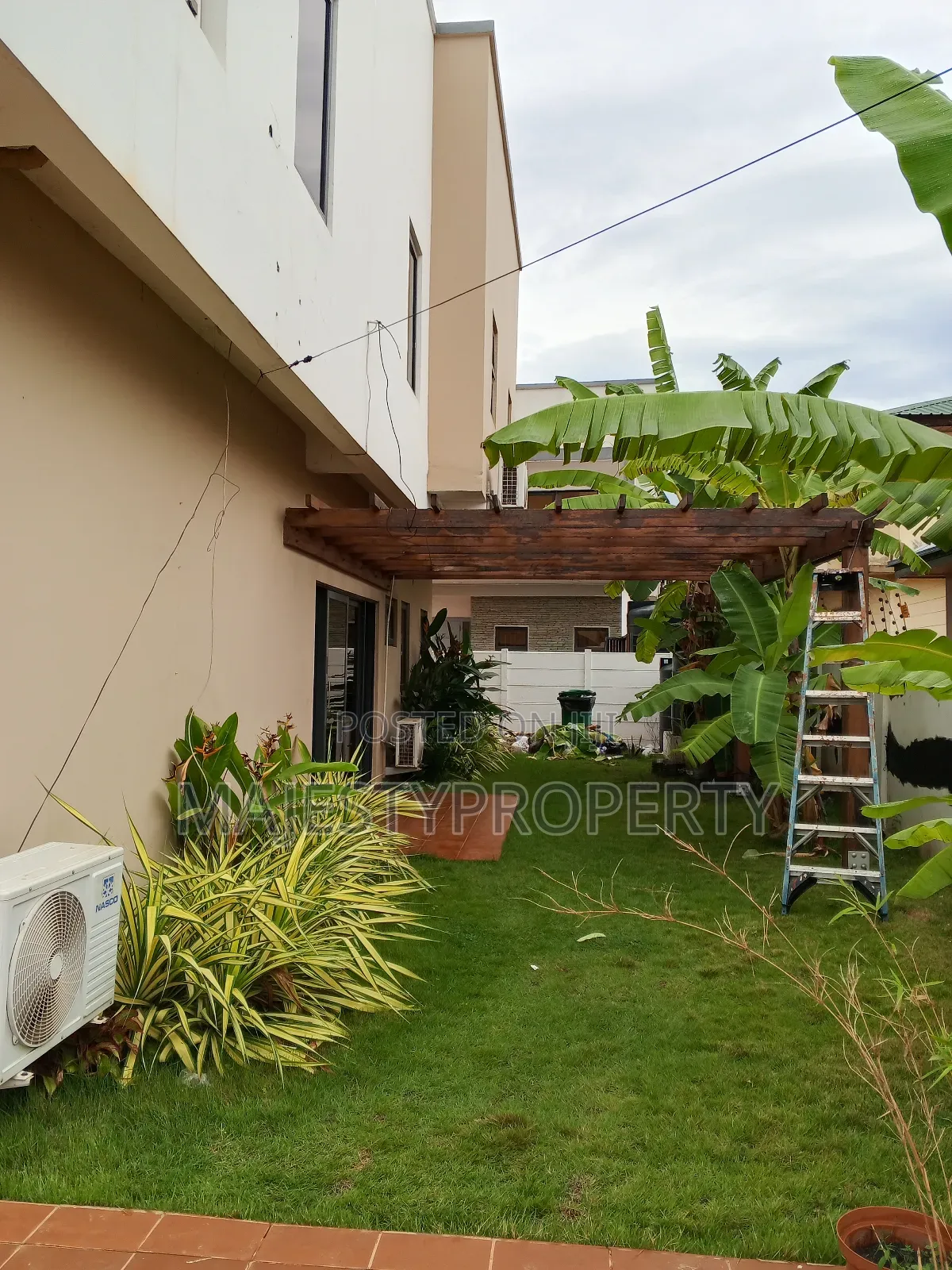 4bdrm House in Spintex for rent in Spintex