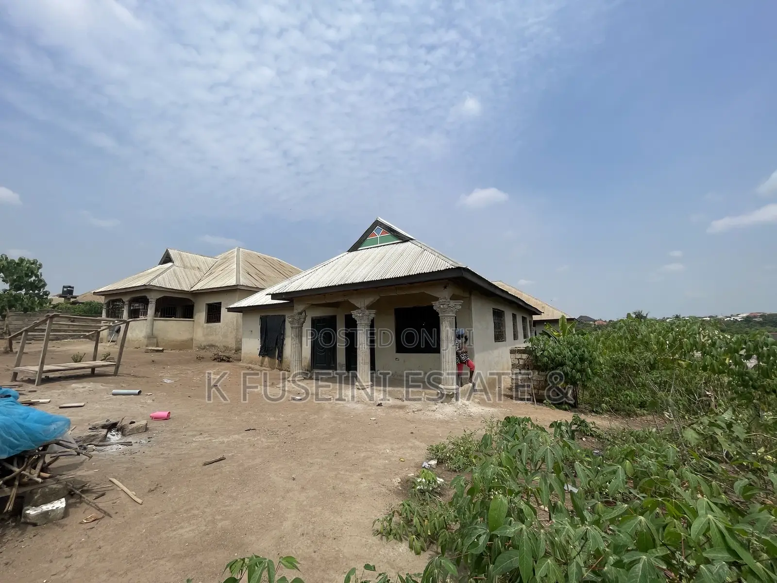 3bdrm House in K Fuseini Estate, Kwabre for sale in Kwabre