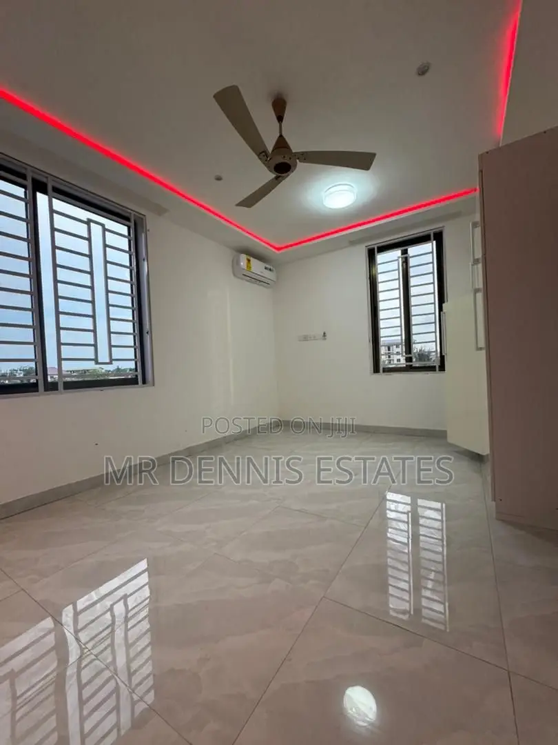Furnished 2bdrm Apartment in Westhills Mall for rent in West Hills Mall Area