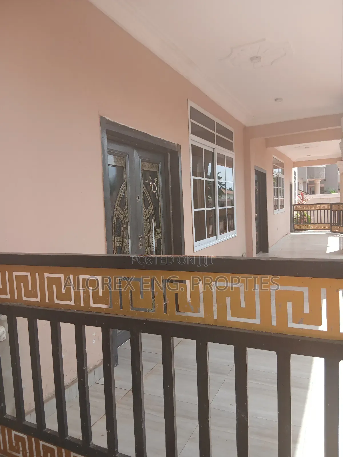 3bdrm Apartment in Rowi, Adenta for rent in Adenta