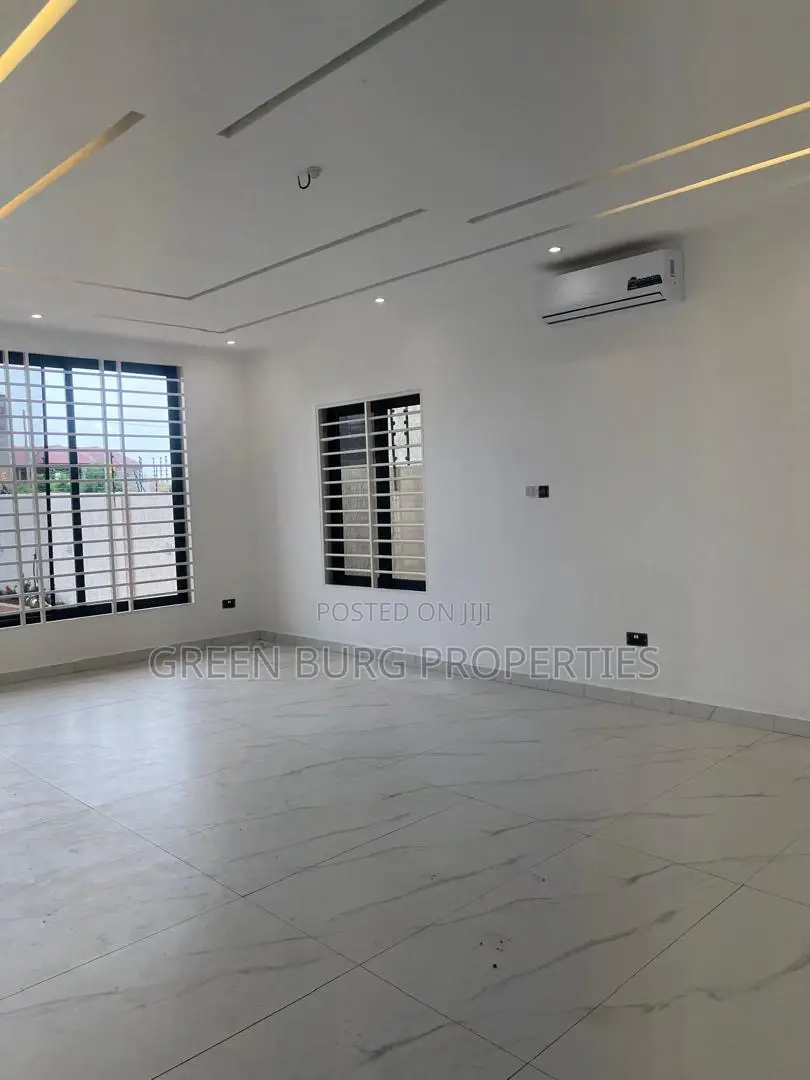 4bdrm House in Green, East Legon for sale in East Legon