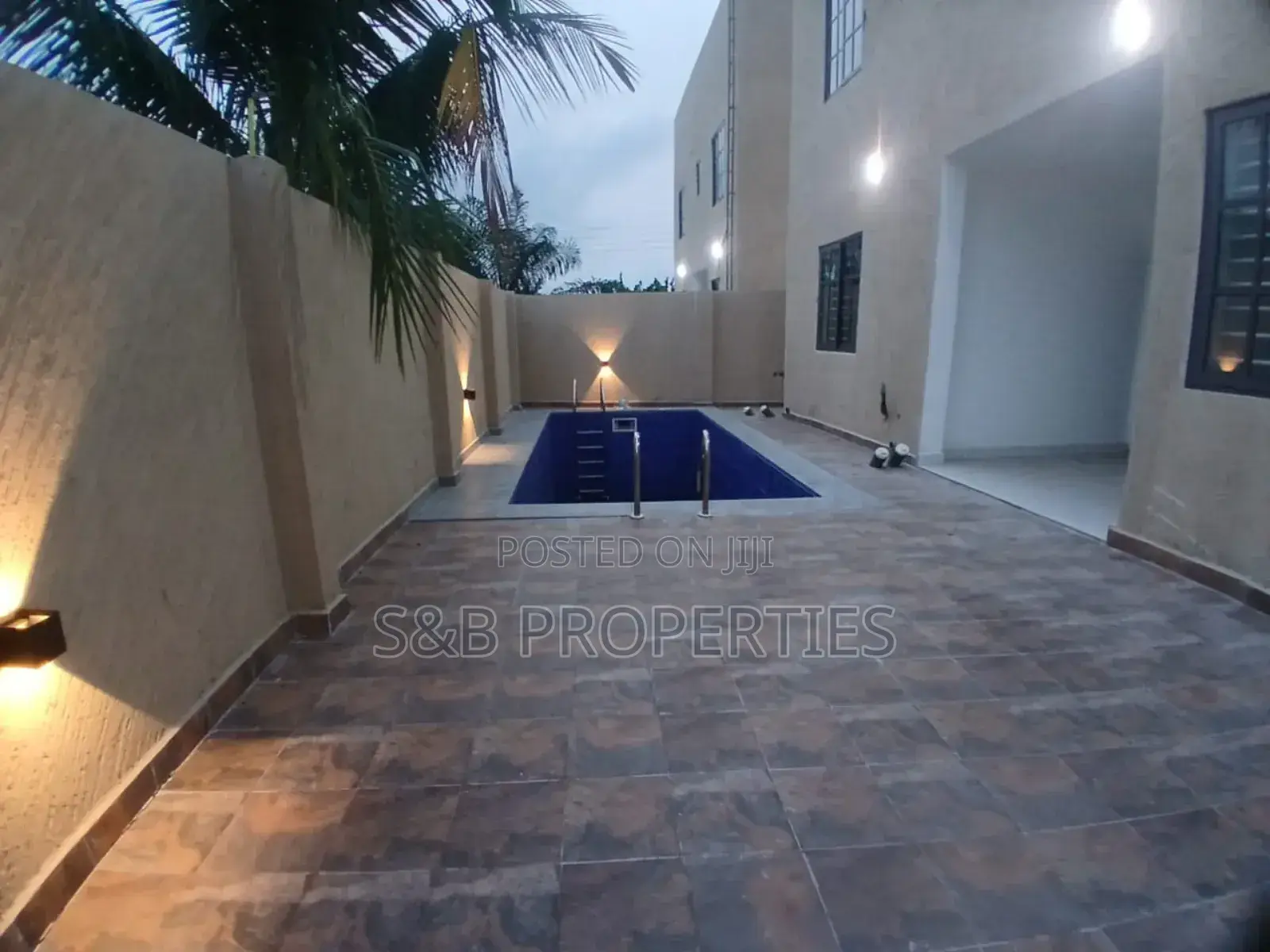 4bdrm House in Ashomang Estate for sale in Ashomang Estate