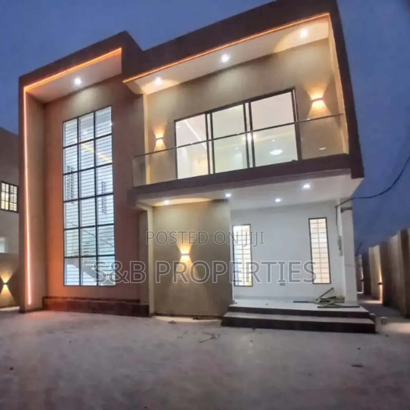4bdrm House in Ashomang Estate for sale in Ashomang Estate