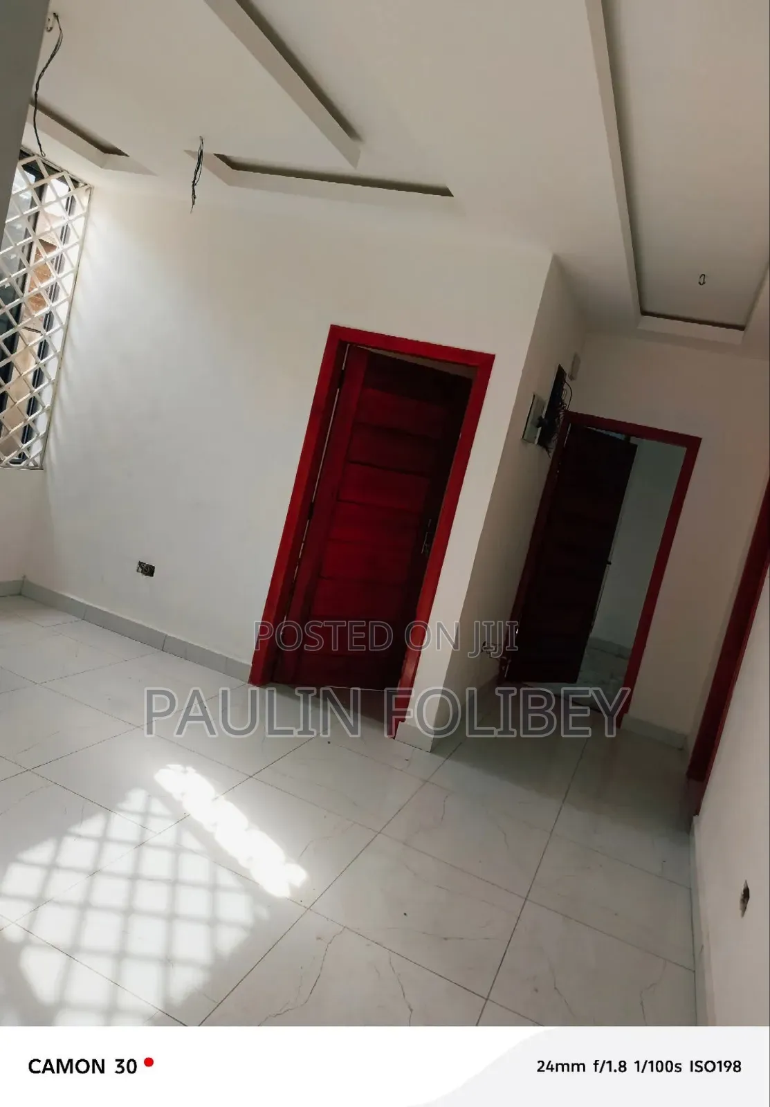 5bdrm Duplex in Dg Properties, Ablekuma for sale in Ablekuma