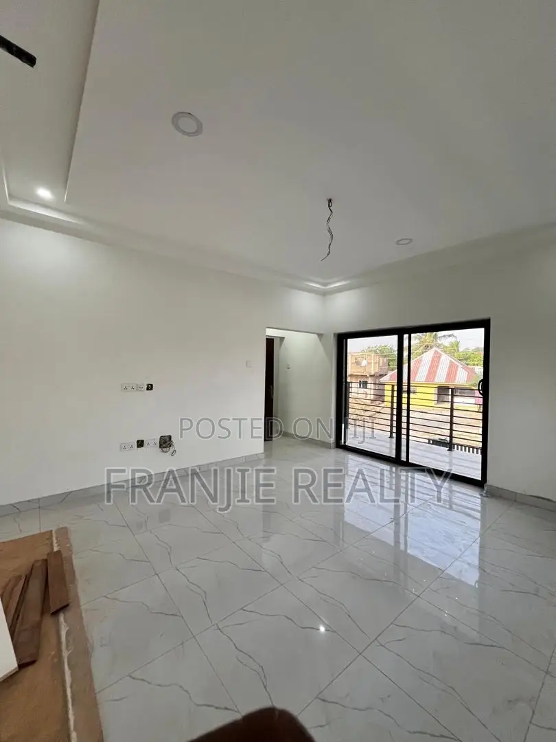 3bdrm House in Franjie Realty, Pokuase for sale in Pokuase