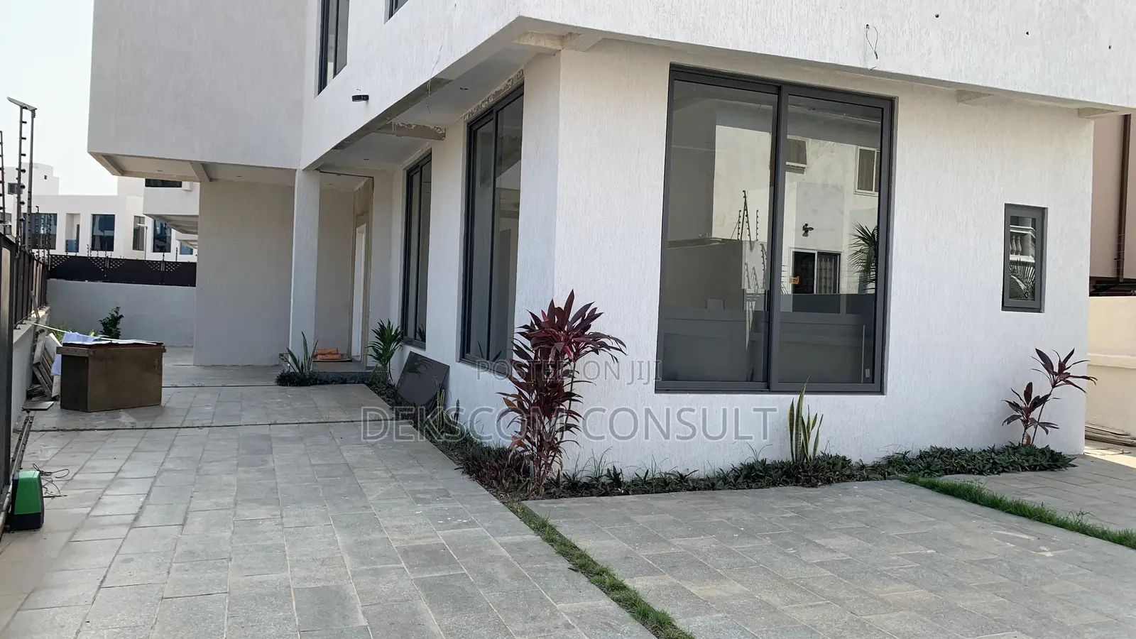 4bdrm House in East Legon for sale in East Legon