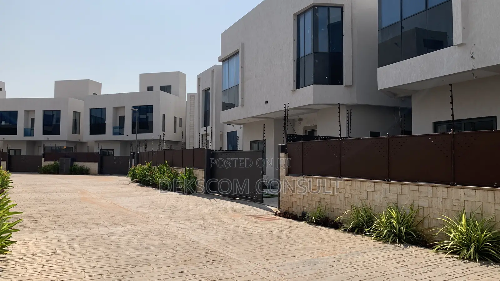 4bdrm House in East Legon for sale in East Legon
