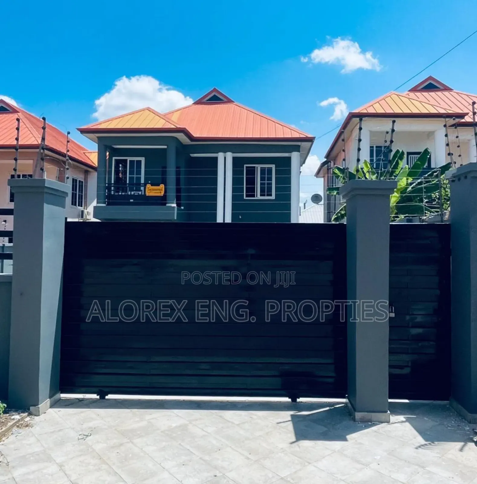 4bdrm Duplex in Lakeside, Ashaley Botwe for rent in Ashaley Botwe