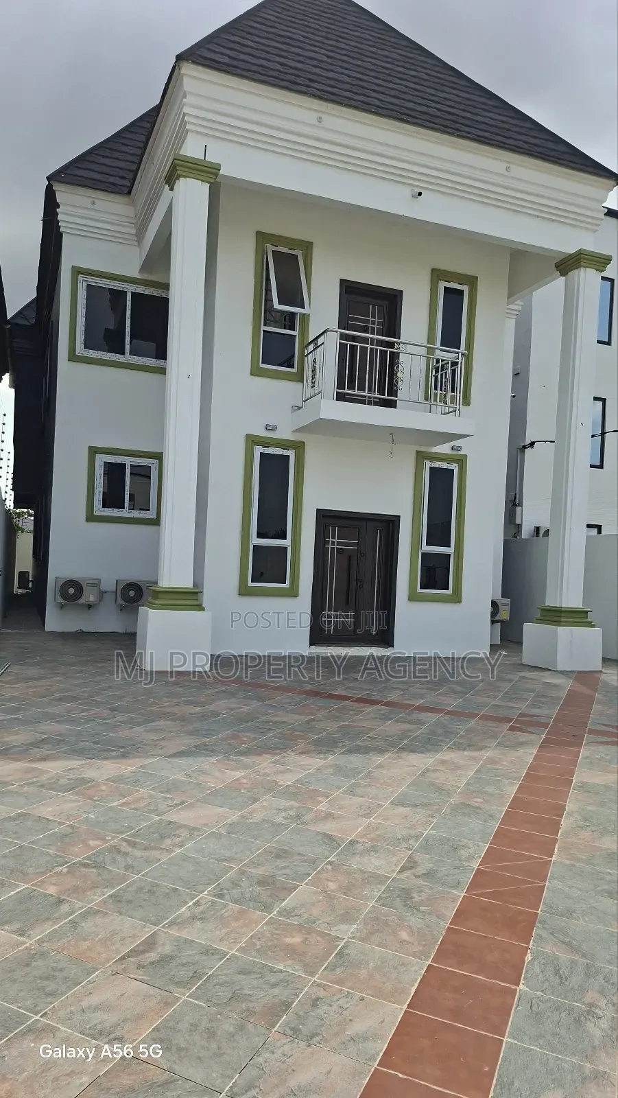 Furnished 4bdrm Duplex in Community 12, Tema Metropolitan for rent in Tema Metropolitan
