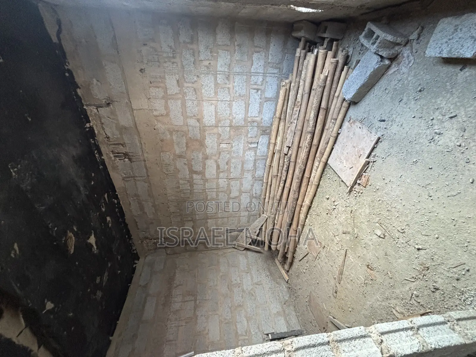 Ex 2 Bedroom Duplex House for Sale in Adenta