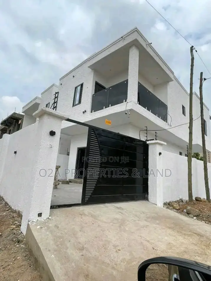 3bdrm House in East Legon Hills for sale in New Legon