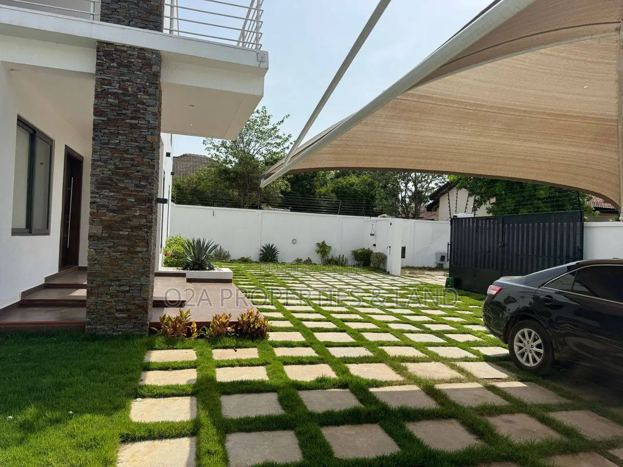 Furnished 3bdrm House in East Airport for rent in Airport Residential Area
