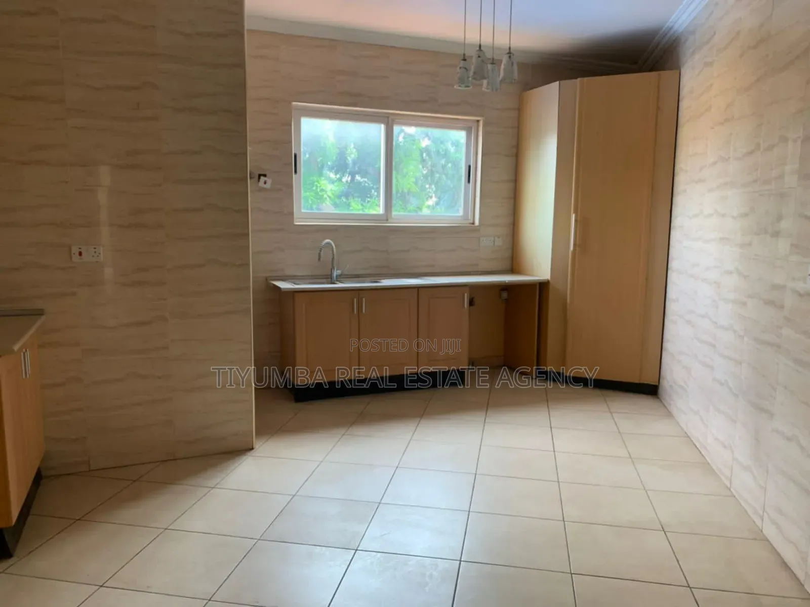 3bdrm Apartment in Tiyumba Estate, Abeka for rent in Abeka