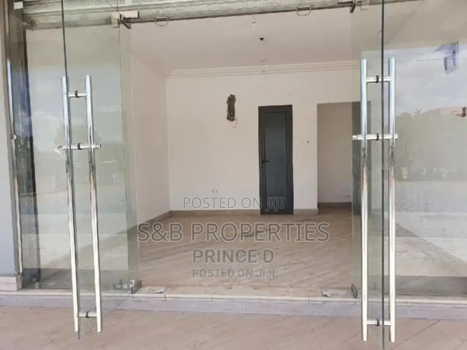 Shop for Rent at Haatso Borhye in Haatso