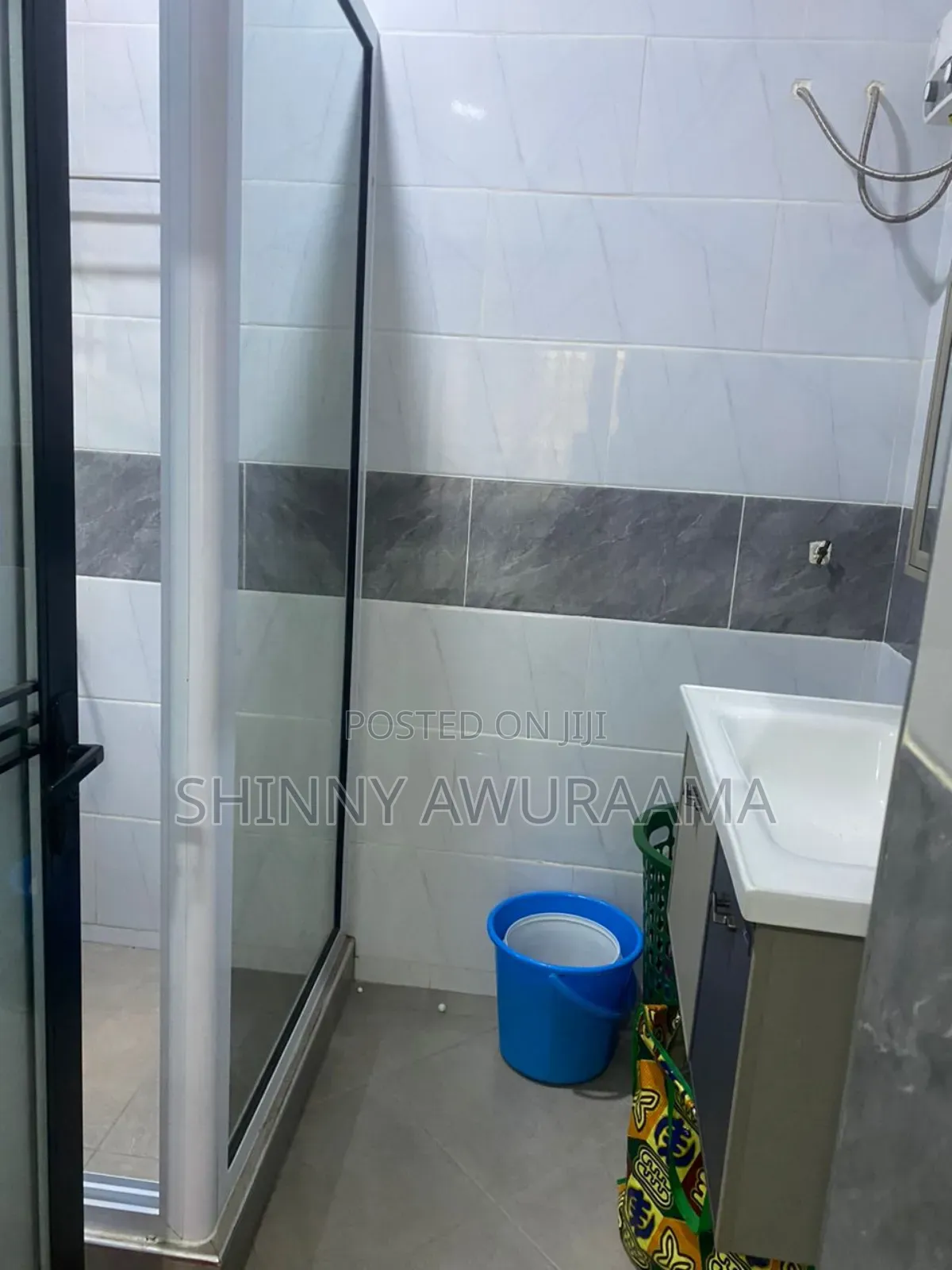 3bdrm House in School Junction, Ashaley Botwe for rent in Ashaley Botwe