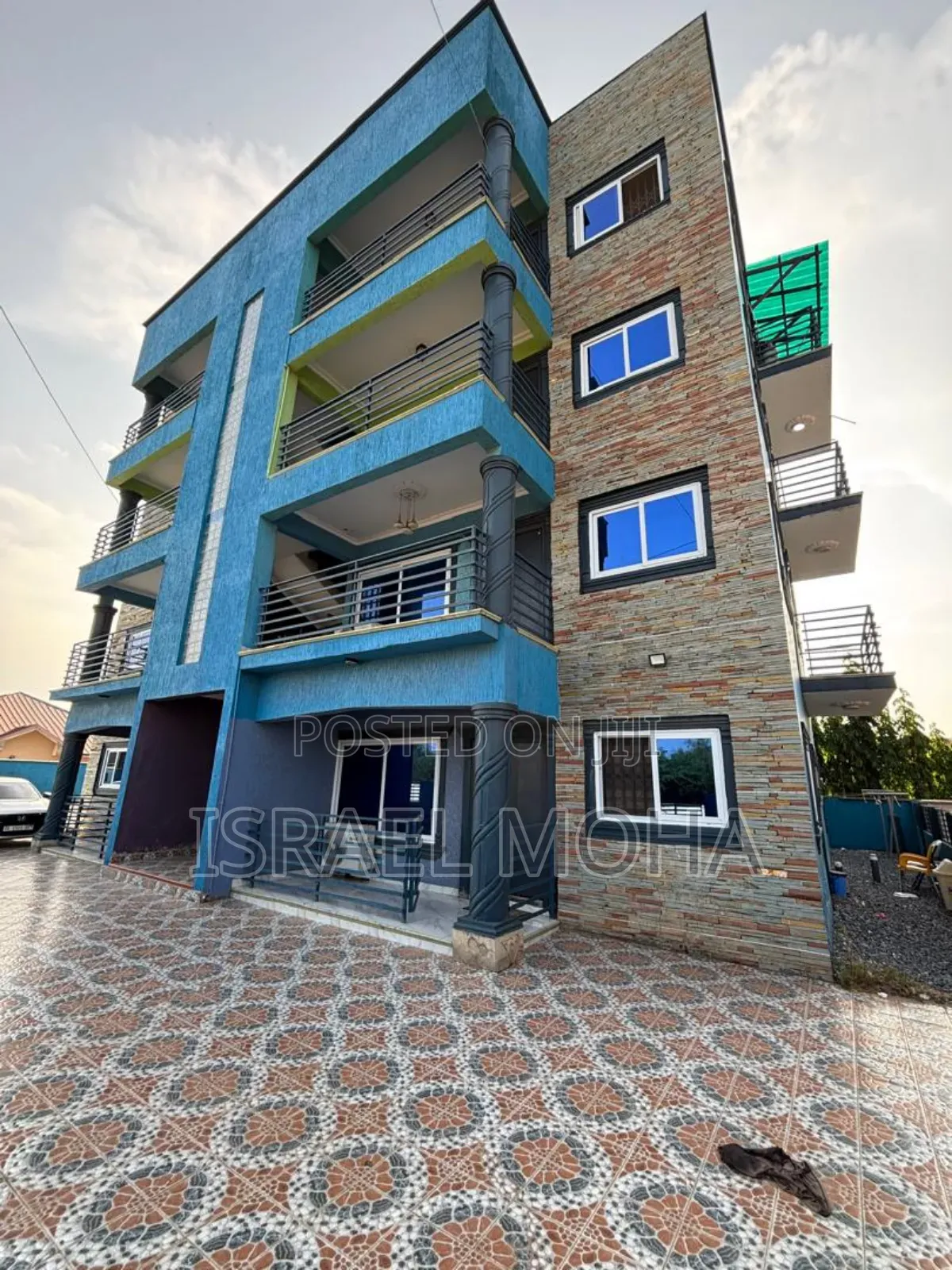 2bdrm Apartment in School Junction, Ashaley Botwe for rent in Ashaley Botwe