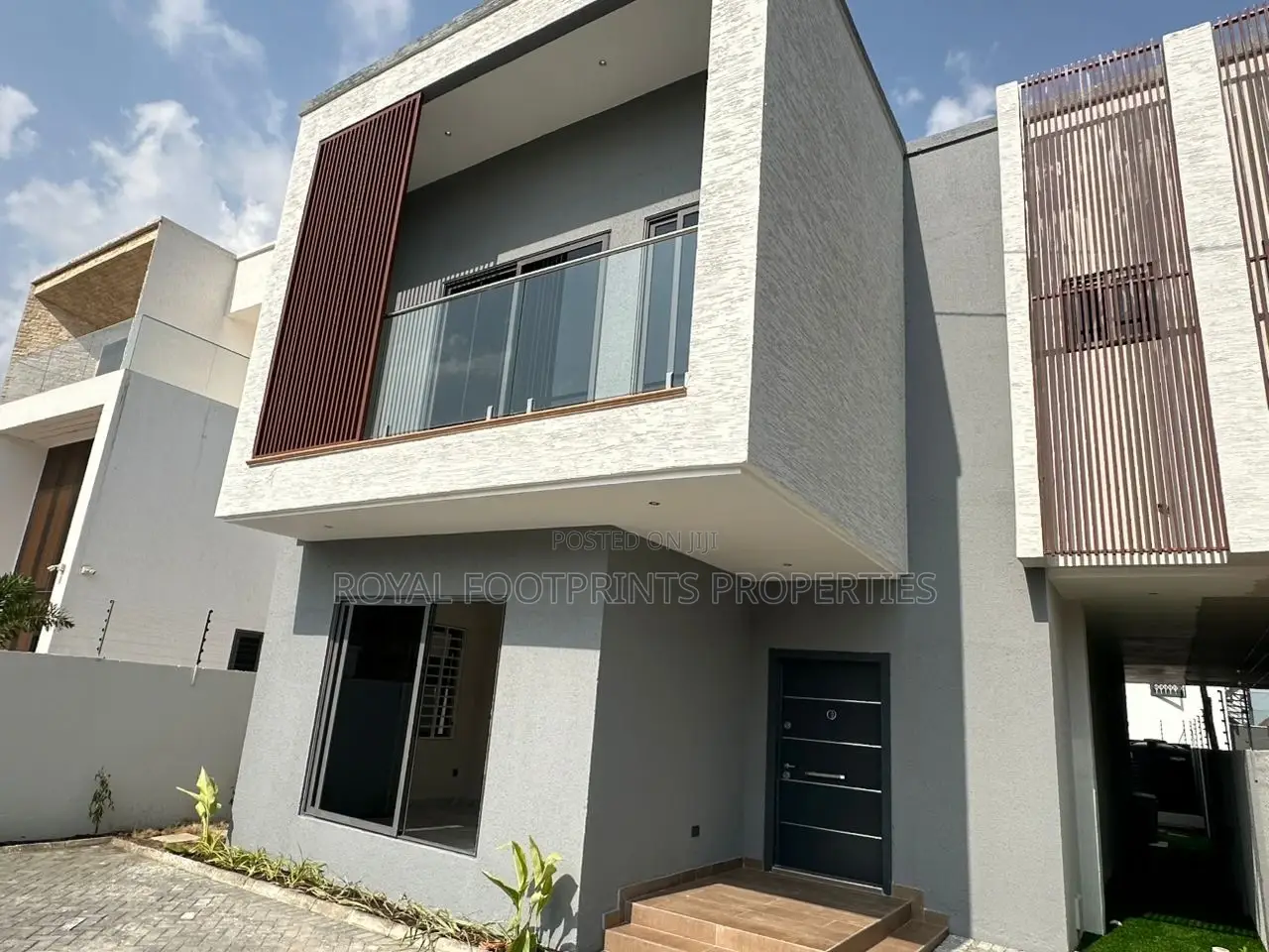 4bdrm House in Luxelooks Properties, Ashaley Botwe for rent in Ashaley Botwe