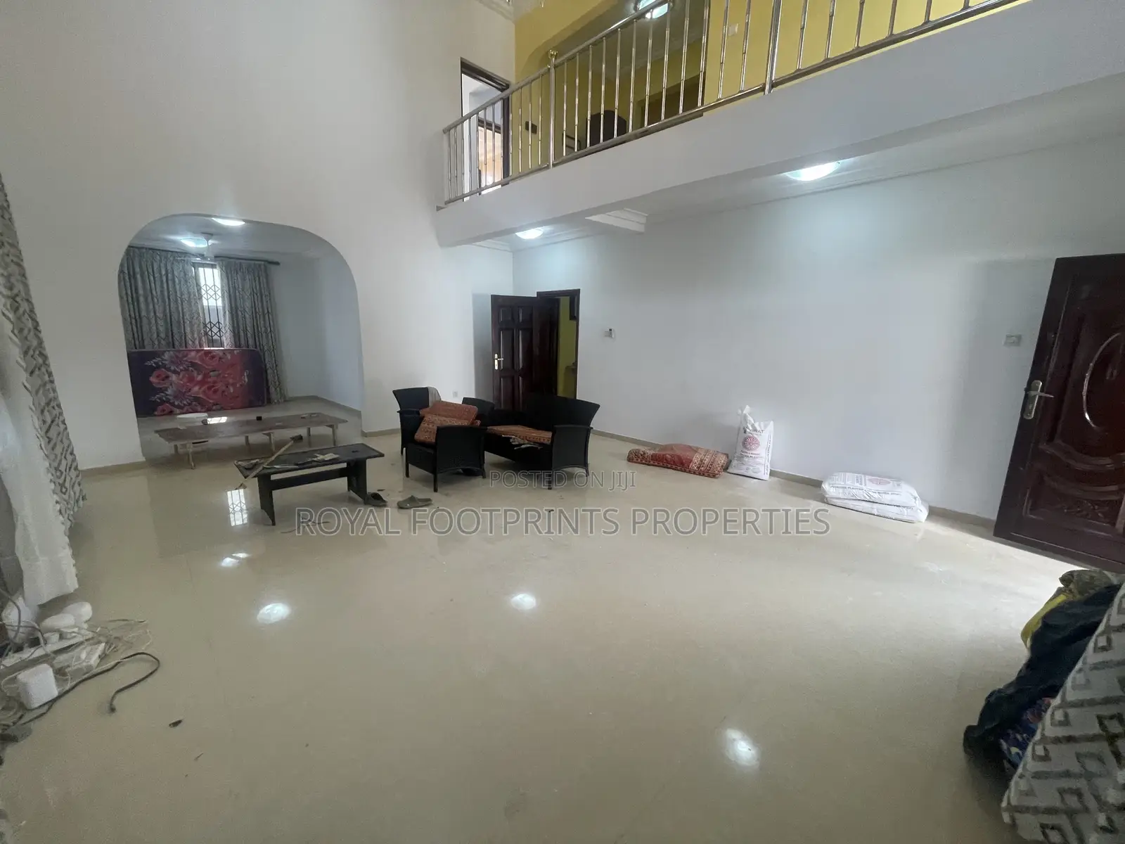 4bdrm House in Luxelooks Properties, East Legon for rent in East Legon