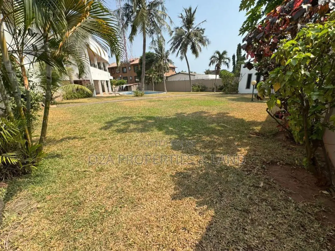 5bdrm House in Abelemkpe, Lincoln School Area for rent in Lincoln School Area
