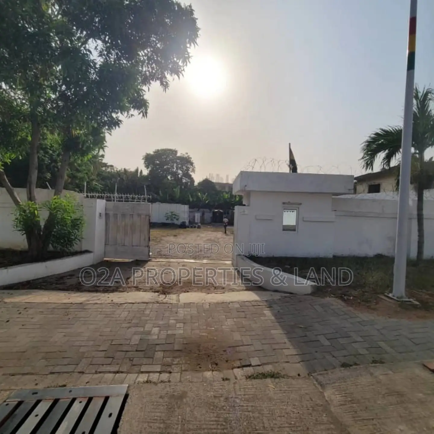 Executive Titled 2 Plots of Land for Sale at Cantonment in Acquinas